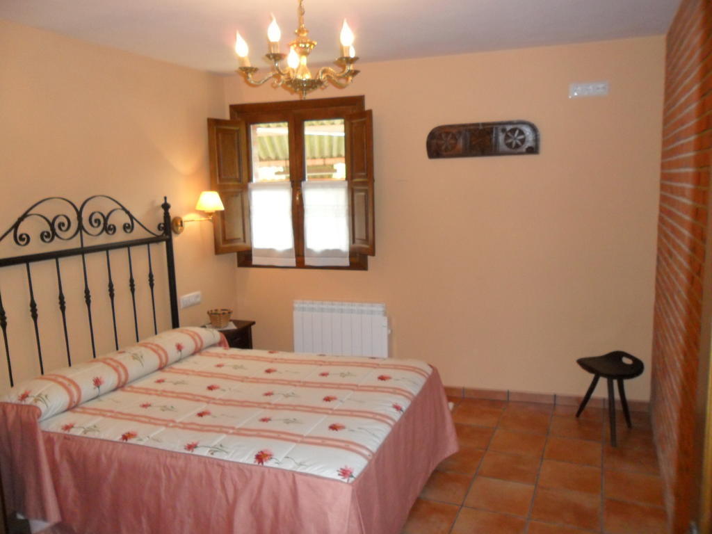 Apartamentos Rurales Los Villares Colunga Quarto foto